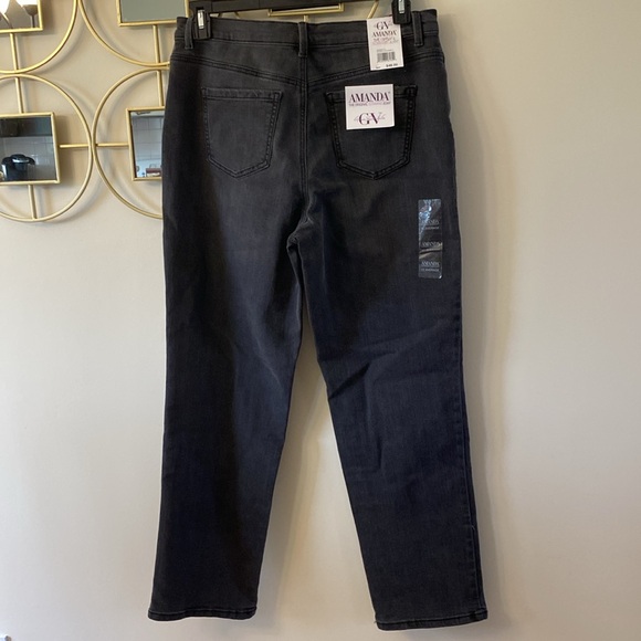 Gloria Vanderbilt woman’s Amanda classic high rise tapered jeans gray pants 12 - Picture 6 of 15